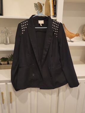 silence + noise Black Stud-Embellished Double-Breasted Blazer